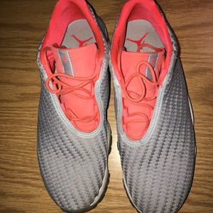 Jordan future size 11